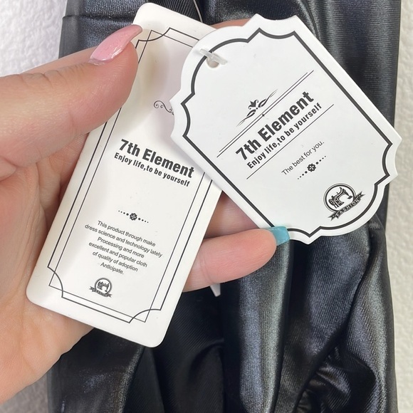 NWT 7th Element faux leather leggings plus size 4X - Picture 4 of 4